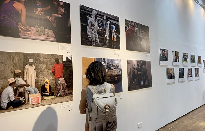 OWM Director, Vivienne Francis, addresses the audience